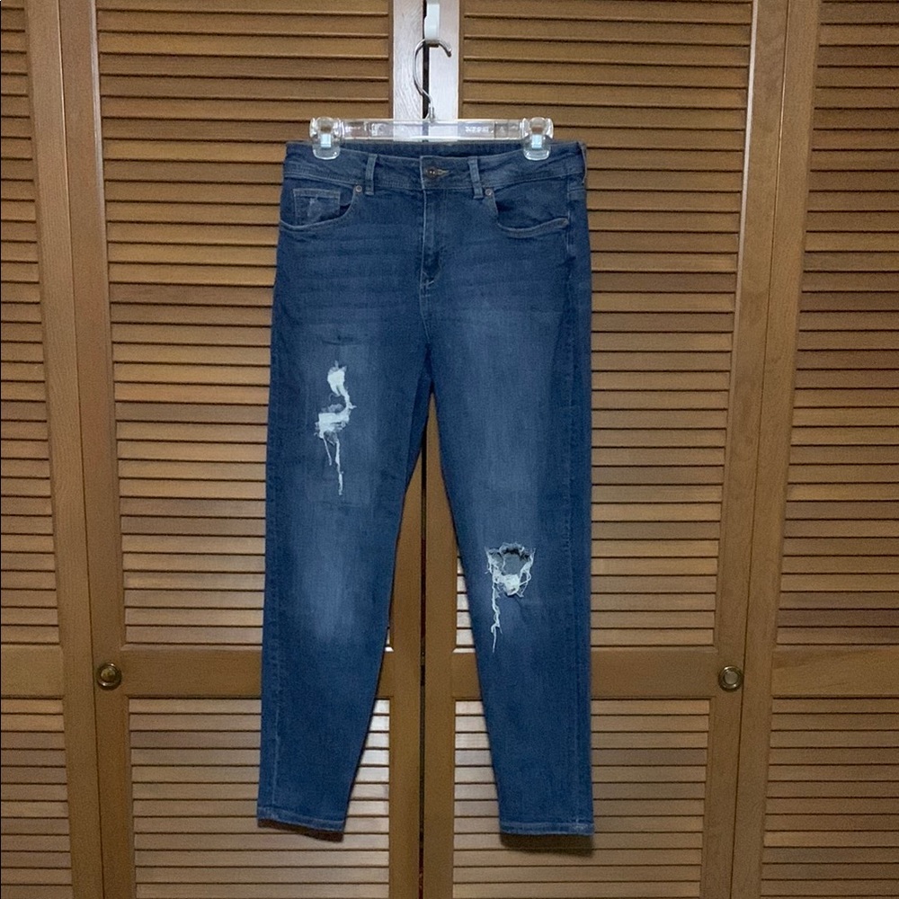 Divided H&M distressed denim blue skinny jeans 6/36